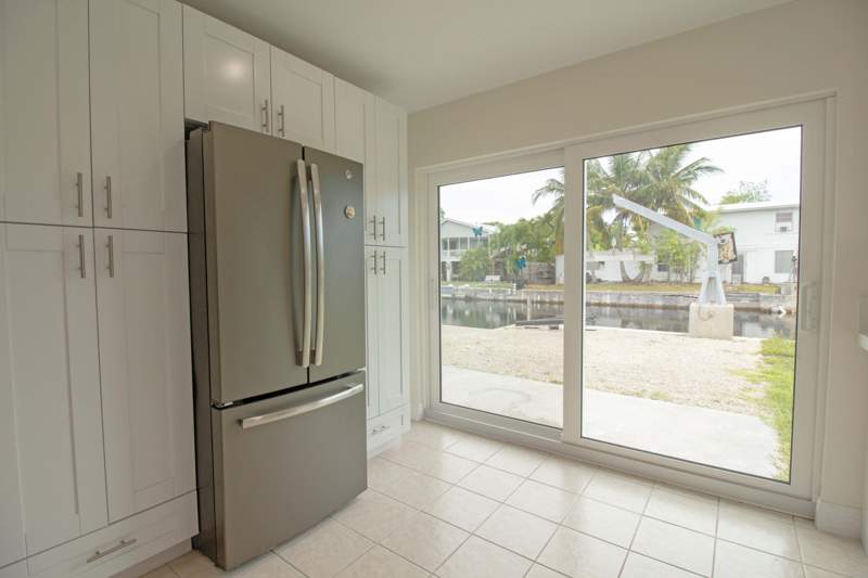 3 bedroom Single Family Residence at 550 Pine Lane, Whispering Pines (30.5), Big Pine Key — photo 4