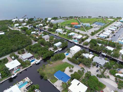 550 Pine Lane, Big Pine Key FL - photo 15 of 18