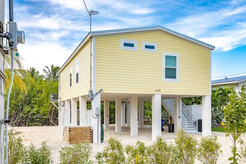 3 bedroom Single Family Residence at 23940 Overseas Highway, Dobie's Sub (24.0), Summerland Key — photo 4