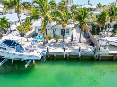 341 3rd Street, Key Colony FL - photo 8 of 42