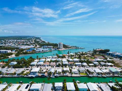 341 3rd Street, Key Colony FL - photo 16 of 42