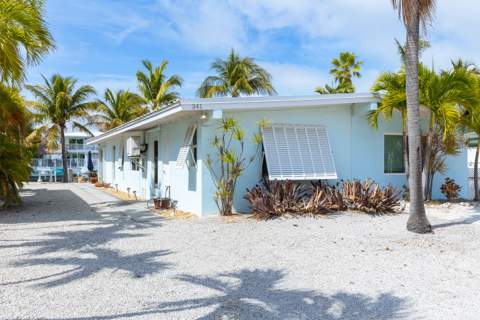341 3rd Street, Key Colony FL - photo 15 of 42