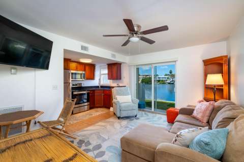 201 Coppitt Road #104B, home for sale in Big Coppitt 33040