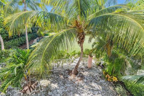 7103 Harbor Village Drive, Duck Key FL - photo 20 of 37