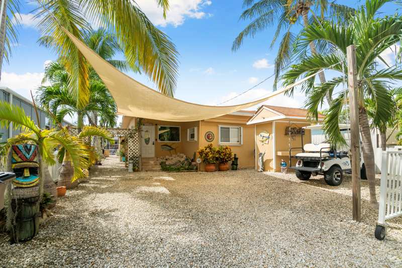 2 bedroom Mobile Home at 464 Bowie Lane, Bermuda Shores (103.0), Key Largo — photo 1