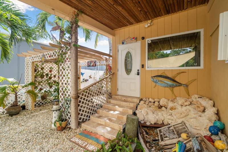 2 bedroom Mobile Home at 464 Bowie Lane, Bermuda Shores (103.0), Key Largo — photo 4