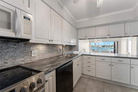 1115 Sombrero Boulevard #102B, Marathon FL - photo 10 of 36
