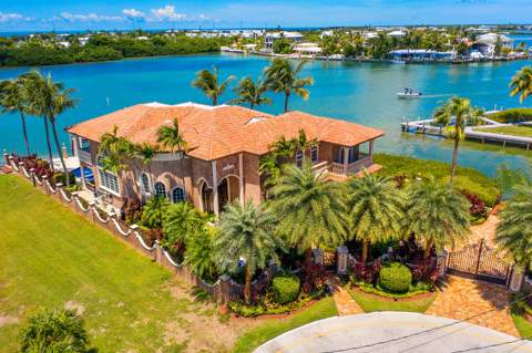 390 13Th Street, Key Colony FL - photo 8 of 141