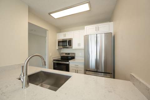 3312 Northside Drive #Apt 504, Key West FL - photo 7 of 15