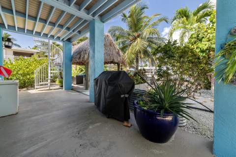 305 50th Street Ocean, Marathon FL - photo 16 of 47