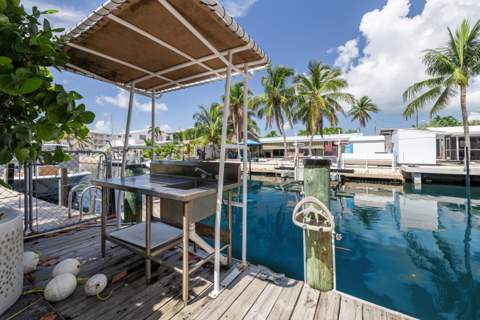 305 50th Street Ocean, Marathon FL - photo 7 of 47