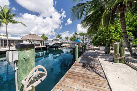 305 50th Street Ocean, Marathon FL - photo 9 of 47
