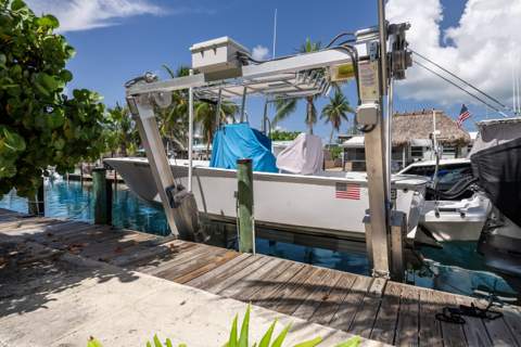 305 50th Street Ocean, Marathon FL - photo 11 of 47