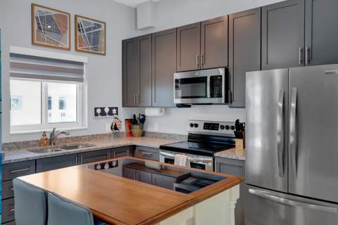 10877 Overseas Highway #Apt 35, Marathon FL - photo 9 of 49