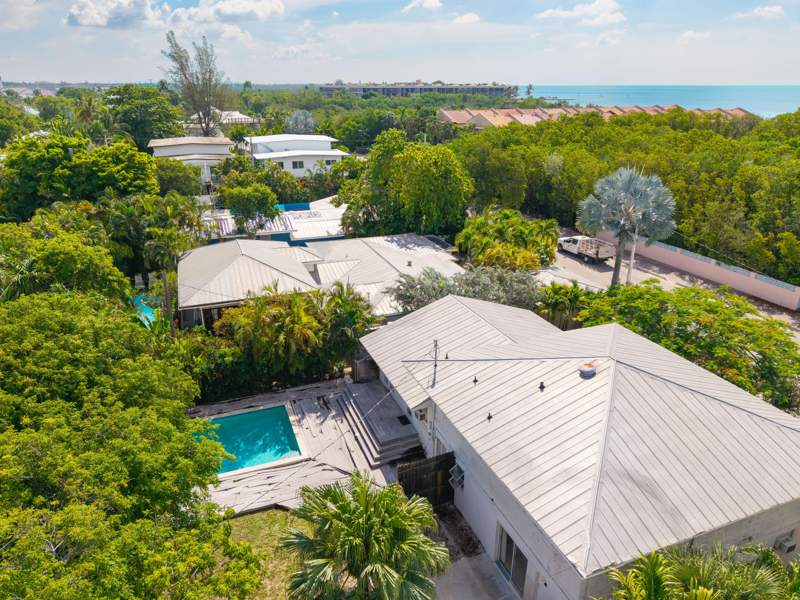 4 bedroom Multi-Units at 1503 Atlantic Boulevard, Kamien Plat #2 (2.0), Key West — photo 3