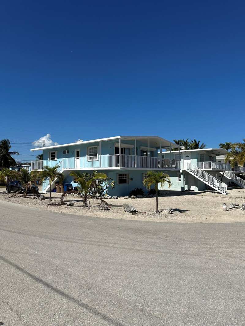 5 bedroom Single Family Residence at 16 Shoreland Drive, Anglers Pk Shores (103.0), Key Largo — photo 1