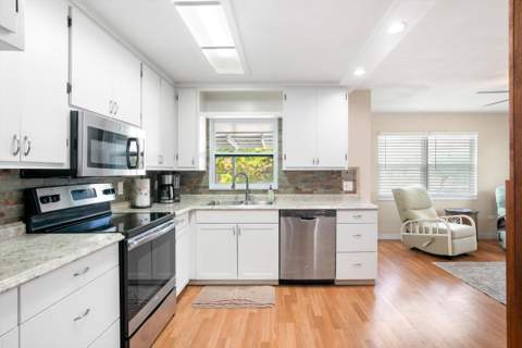 31032 Hollerich Drive, Big Pine Key FL - photo 16 of 67