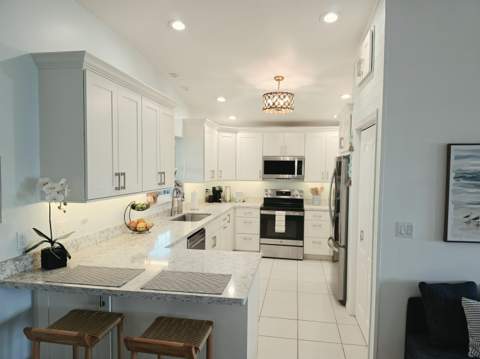 673 Indies Road, Ramrod Key FL - photo 7 of 26