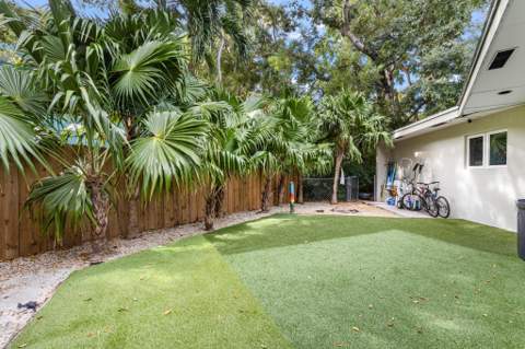 157 Navajo Street, Plantation Key FL - photo 11 of 44