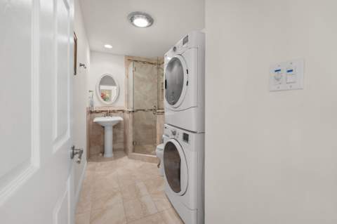 126 N Indies Drive, Duck Key FL - photo 14 of 44