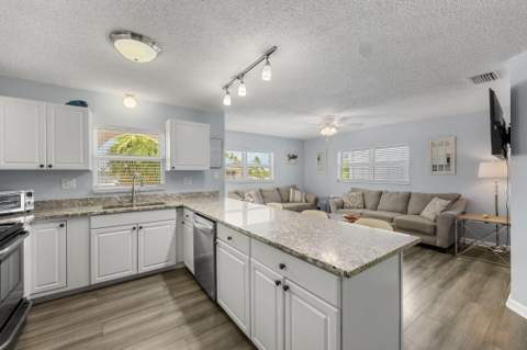310 3rd Street, Key Colony FL - photo 7 of 35
