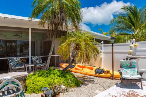 440 11Th Street, Key Colony FL - photo 16 of 45