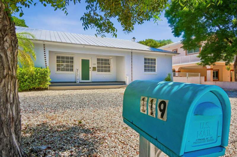 3 bedroom Single Family Residence at 119 Peace Avenue, Dove Creek (94.0), Key Largo — photo 3