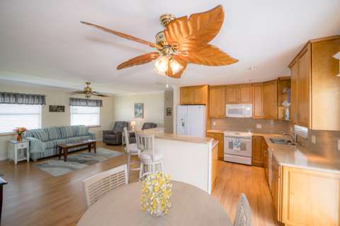 40 High Point Road #703, home for sale in Plantation Key 33070