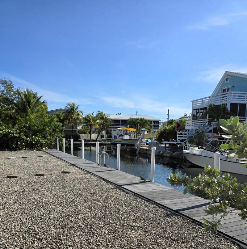 3 bedroom Single Family Residence at 135 Tortuga Lane, Cutthroat Harbor Est (23.0), Cudjoe Key — photo 3