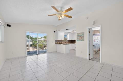 414 N Mahogany Avenue, Key Largo FL - photo 13 of 69
