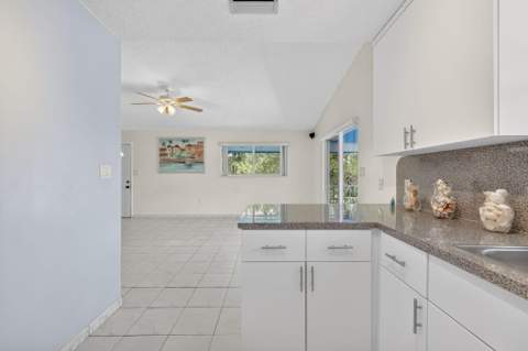414 N Mahogany Avenue, Key Largo FL - photo 18 of 69