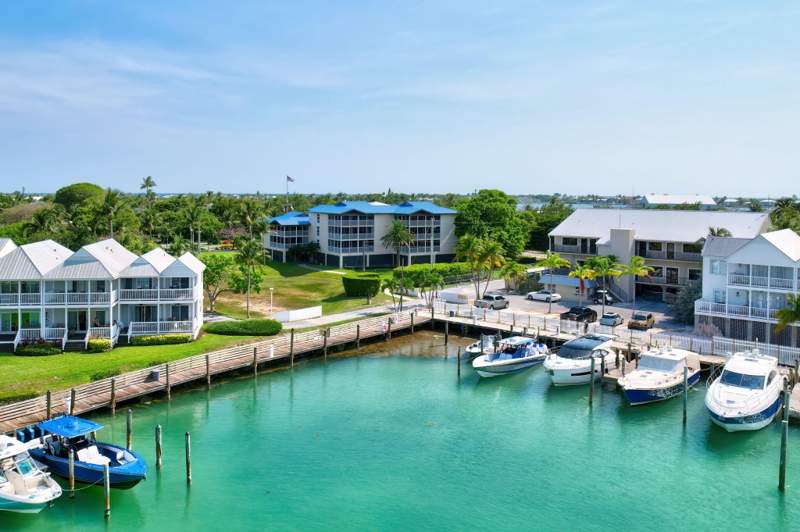 3 bedroom Condominium at 8302 Marina Villas Drive #8302, Marina Vil Hwks Cay (61.0), Duck Key — photo 2