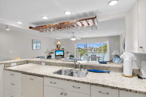95 Coco Plum Drive #2D, Marathon FL - photo 7 of 45