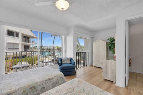 95 Coco Plum Drive #2D, Marathon FL - photo 10 of 45