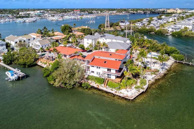 2 bedroom Condominium at 32 Hilton Haven Road #Apt 5, New Town - Unlisted (2.0), Key West — photo 1