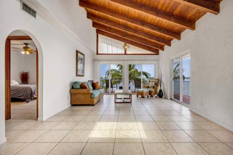 32 Hilton Haven Road #Apt 5, Key West FL - photo 8 of 35