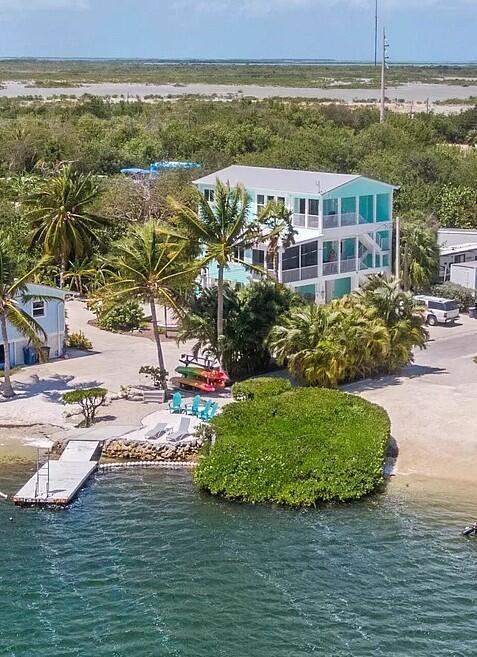 5 bedroom Single Family Residence at 94 Sacarma Drive, Sacarma Bay (21.0), Cudjoe Key — photo 3