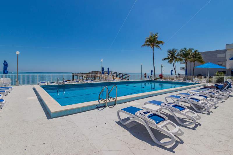 2 bedroom Condominium at 201 E Ocean Drive #1-211, Casa Clara (53.5), Key Colony — photo 2