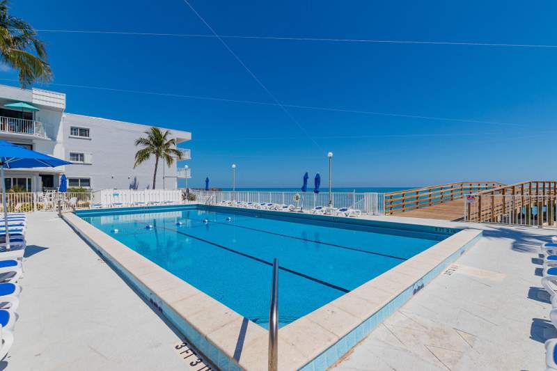 2 bedroom Condominium at 201 E Ocean Drive #1-211, Casa Clara (53.5), Key Colony — photo 3