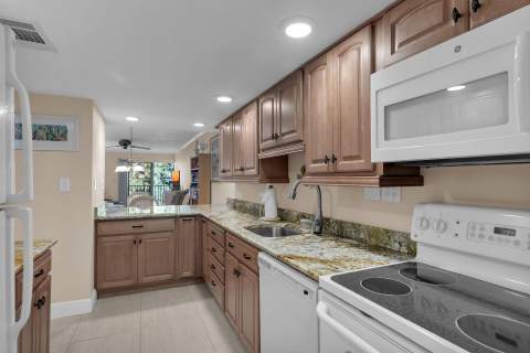 201 E Ocean Drive #1-211, Key Colony FL - photo 11 of 56