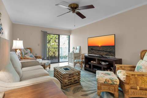 201 E Ocean Drive #1-211, Key Colony FL - photo 17 of 56
