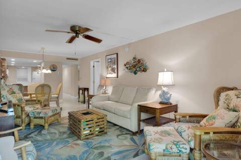 201 E Ocean Drive #1-211, Key Colony FL - photo 22 of 56