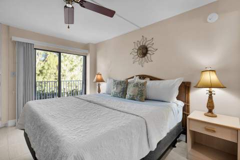 201 E Ocean Drive #1-211, Key Colony FL - photo 23 of 56