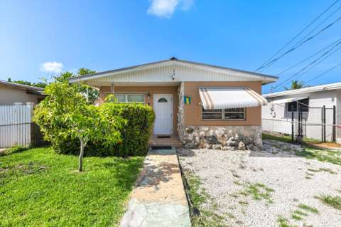 E6 11Th Avenue, home for sale in Stock Island 33040