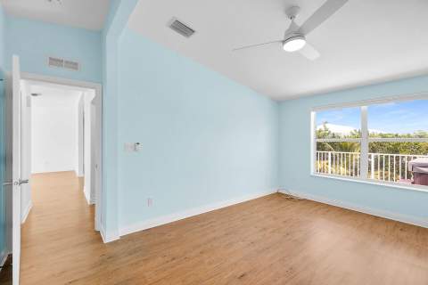 203 Peachtree Avenue, Marathon FL - photo 22 of 48