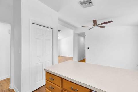 203 Peachtree Avenue, Marathon FL - photo 20 of 48