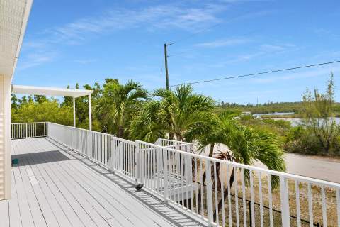 203 Peachtree Avenue, Marathon FL - photo 10 of 48