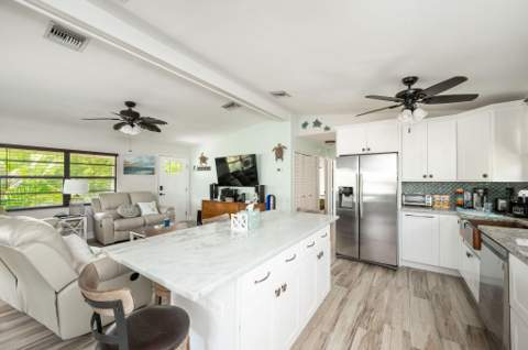 17183 W Green Turtle Lane, Sugarloaf Key FL - photo 6 of 45