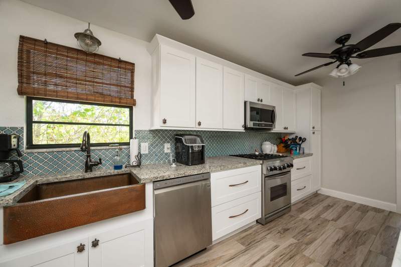 3 bedroom Single Family Residence at 17183 W Green Turtle Lane, Sugarloaf Shores (17.0), Sugarloaf Key — photo 4