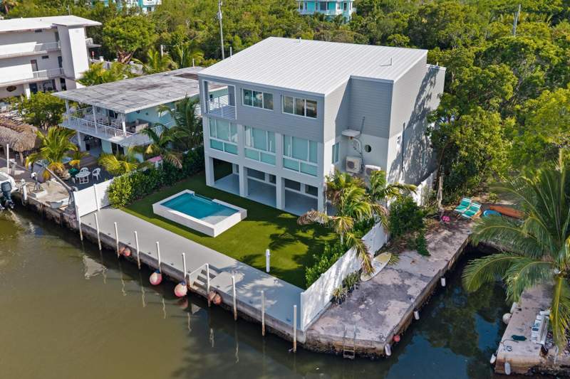 4 bedroom Single Family Residence at 8 Poisonwood Road, Rock Harbor Yacht Ha (97.0), Key Largo — photo 5